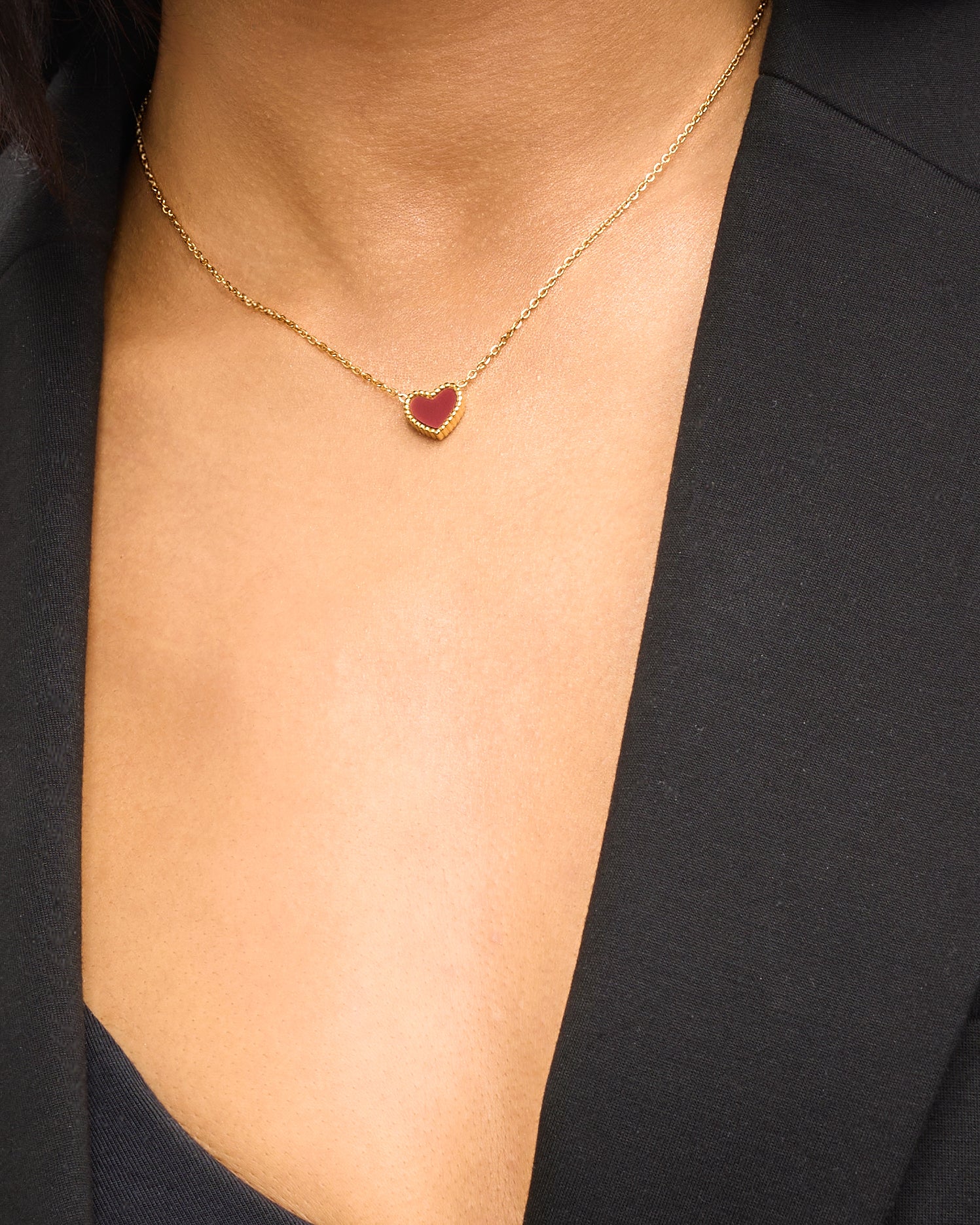 SABINE HEART NECKLACE