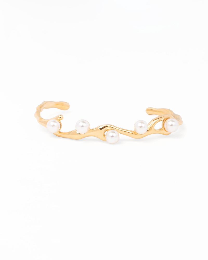ISLA PEARL BANGLE
