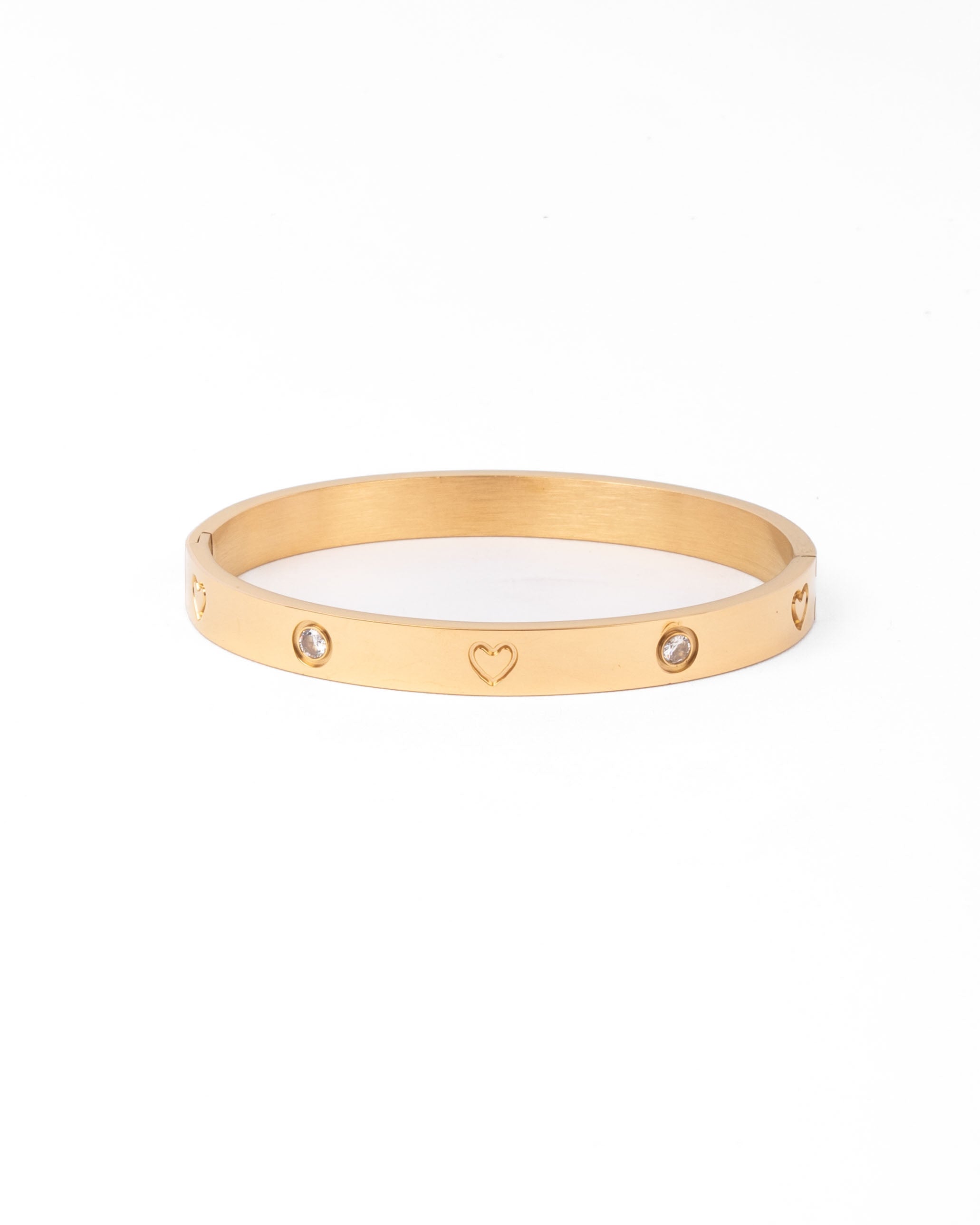 AMARIS HEART BANGLE